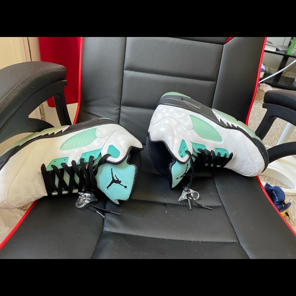 Jordan 5 - Picture 3 of 5